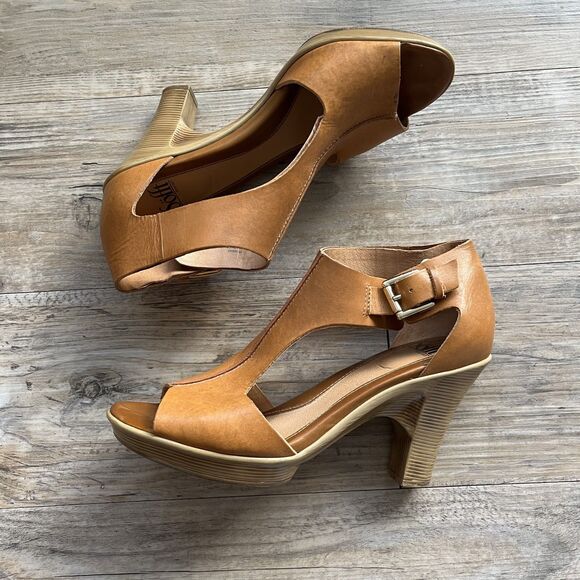 Sofft Leather Heels Women's 8.5 Brown Y2K Vintage Buckle 3.5" Heel - Picture 1 of 8